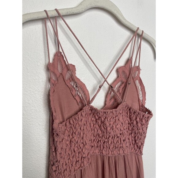 Free People Small One Adella Slip Mini Dress Rose Crochet Lace Tiered Ruffle NWT - Picture 10 of 14